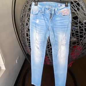 Miss Me skinny jeans size 25